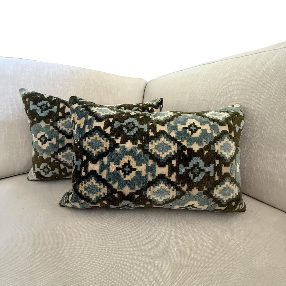 Dransfield & Ross Bluff Road Lumbar Throw Pillows Set of 2 - 17x11 Designer